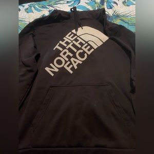 Men’s large north face hoodie